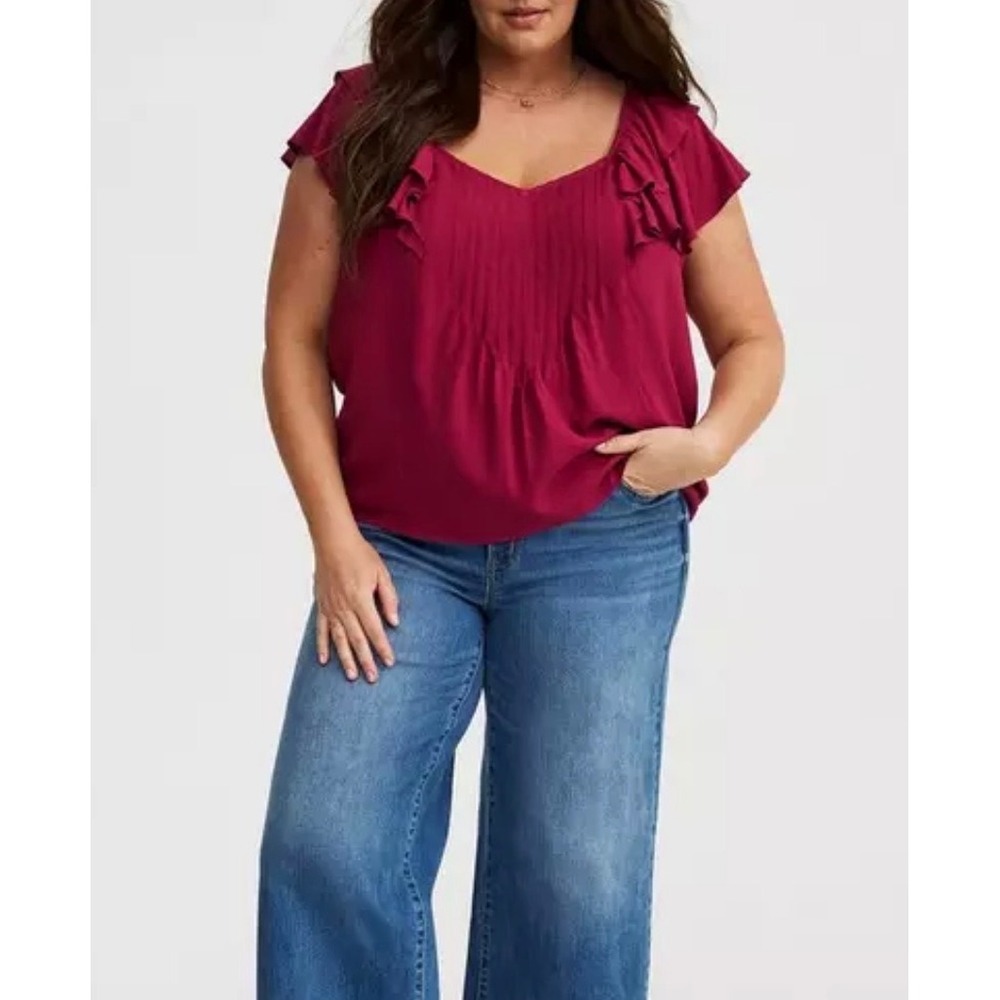 Torrid Womens Red Plum Rayon Slub Flutter Sleeve Pintuck Blouse‎ Size 0 L 12 NEW